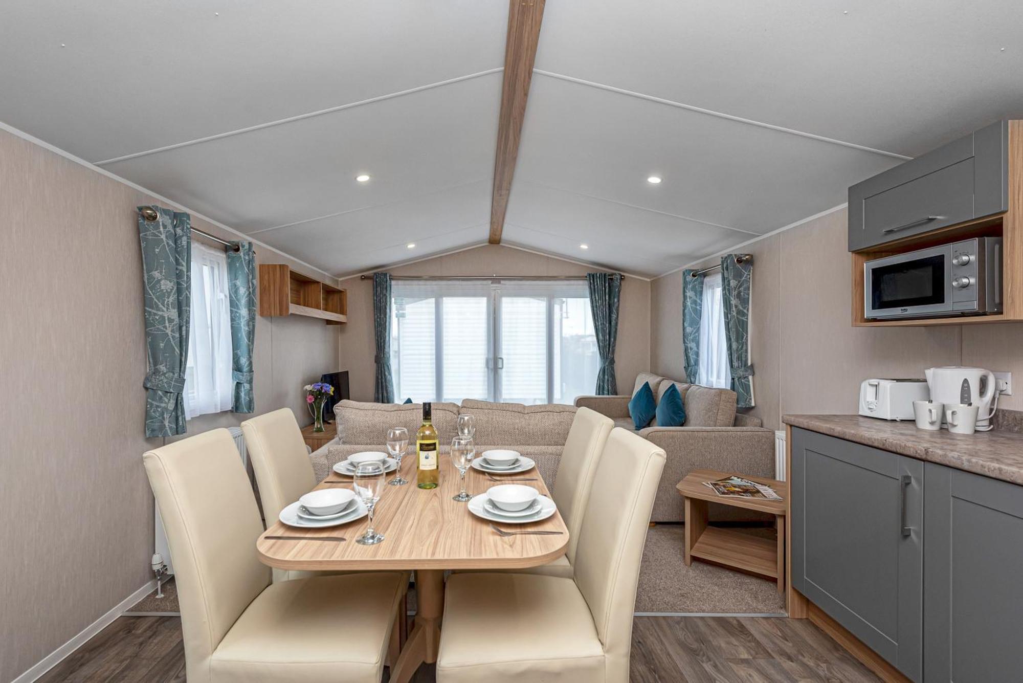 Lyons Woodlands Hall Ruthin Extérieur photo