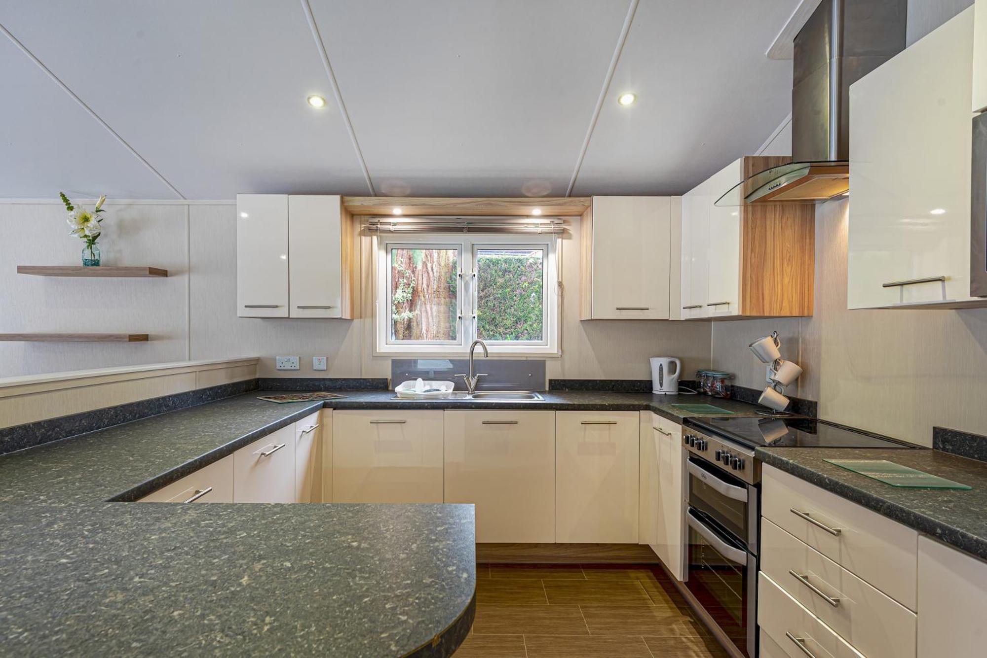 Lyons Woodlands Hall Ruthin Extérieur photo